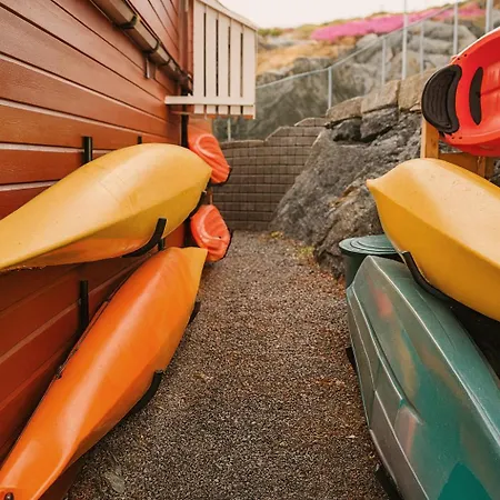 Big Waterfront - Sauna & - Near Bergen - Sleeps 18 * Herlø
