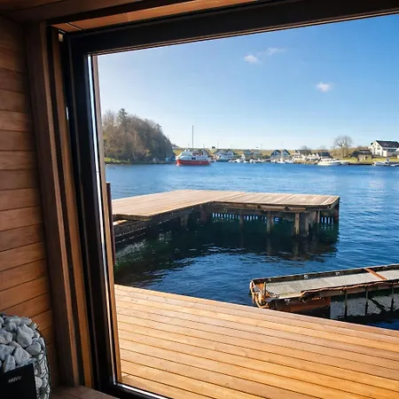 Big Waterfront - Sauna & - Near Bergen - Sleeps 18 Сasa de vacaciones Herlø