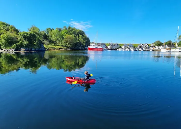 Family-friendly With Pier - To Bergen - 40 Min Feriehus *