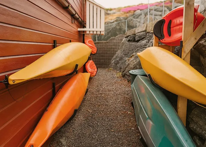 Family-friendly With Pier - To Bergen - 40 Min * Herlø
